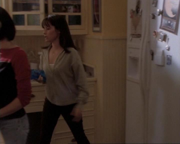 Charmed-Online-dot-net_107TheFourthSister2020.jpg