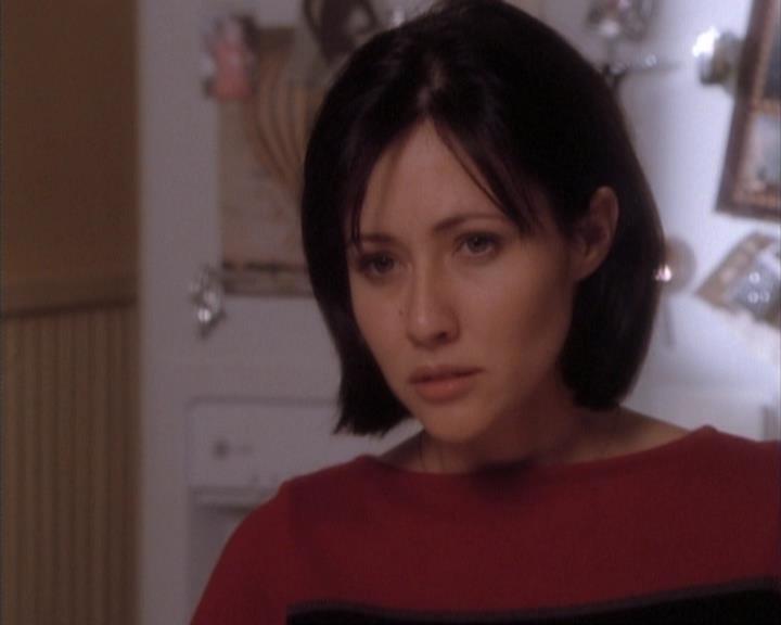 Charmed-Online-dot-net_107TheFourthSister2056.jpg