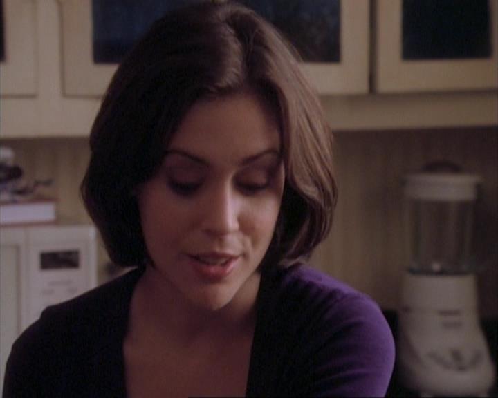 Charmed-Online-dot-net_107TheFourthSister2057.jpg