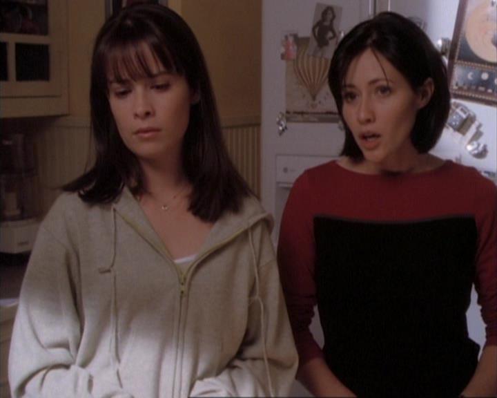 Charmed-Online-dot-net_107TheFourthSister2061.jpg