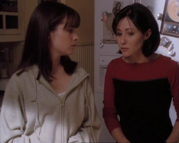 Charmed-Online-dot-net_107TheFourthSister2066.jpg