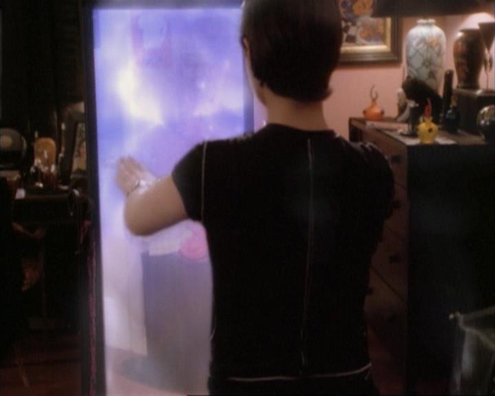 Charmed-Online-dot-net_107TheFourthSister2110.jpg