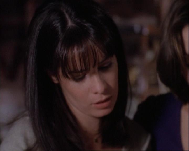 Charmed-Online-dot-net_107TheFourthSister2125.jpg
