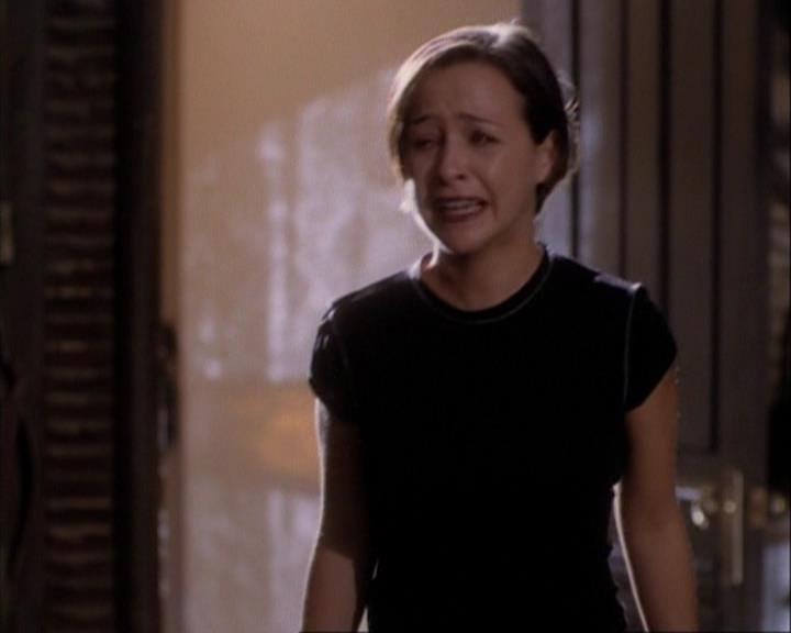 Charmed-Online-dot-net_107TheFourthSister2155.jpg