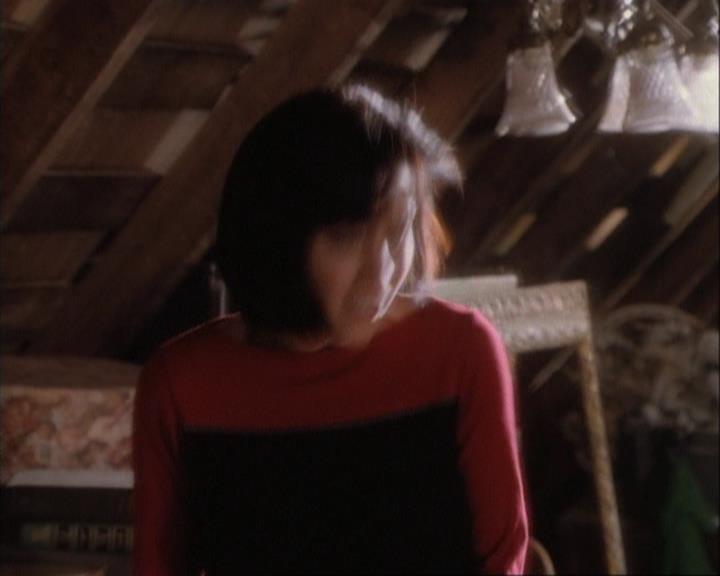 Charmed-Online-dot-net_107TheFourthSister2159.jpg