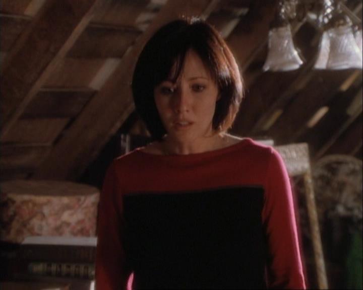 Charmed-Online-dot-net_107TheFourthSister2175.jpg