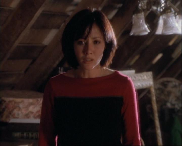 Charmed-Online-dot-net_107TheFourthSister2204.jpg