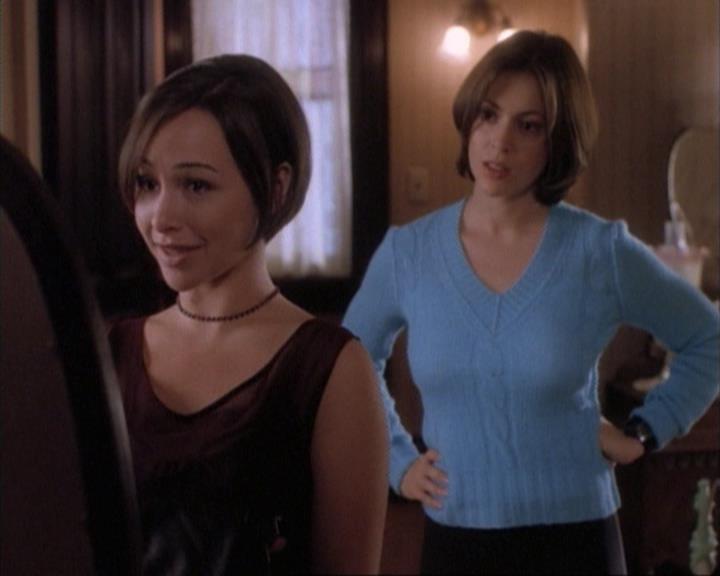 Charmed-Online-dot-net_107TheFourthSister2221.jpg