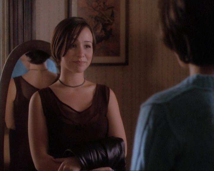 Charmed-Online-dot-net_107TheFourthSister2226.jpg
