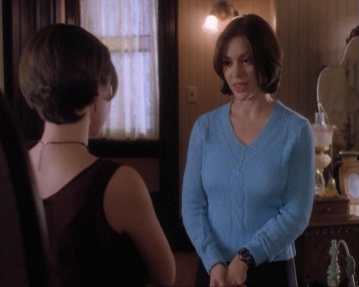 Charmed-Online-dot-net_107TheFourthSister2236.jpg