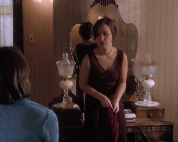 Charmed-Online-dot-net_107TheFourthSister2246.jpg