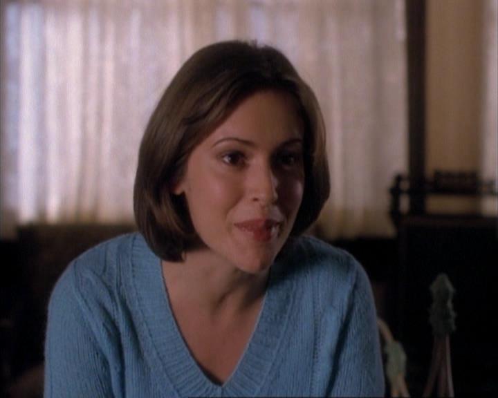 Charmed-Online-dot-net_107TheFourthSister2253.jpg
