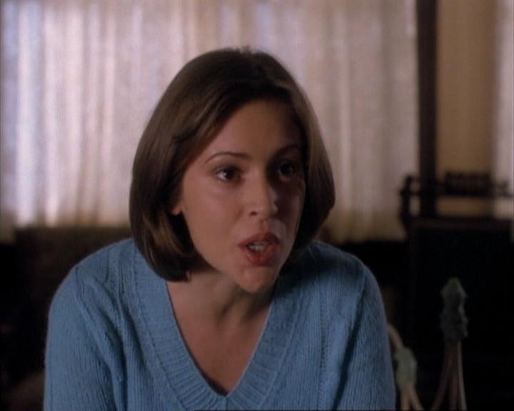Charmed-Online-dot-net_107TheFourthSister2257.jpg