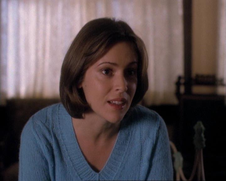Charmed-Online-dot-net_107TheFourthSister2258.jpg
