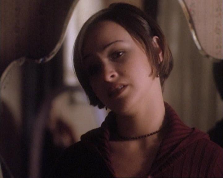 Charmed-Online-dot-net_107TheFourthSister2260.jpg