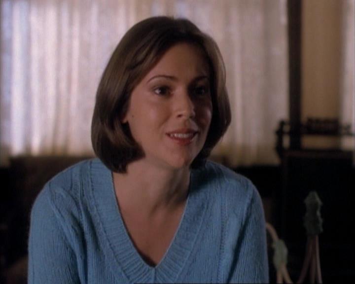 Charmed-Online-dot-net_107TheFourthSister2261.jpg