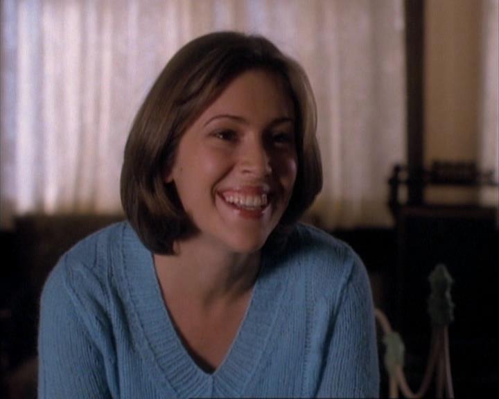 Charmed-Online-dot-net_107TheFourthSister2264.jpg