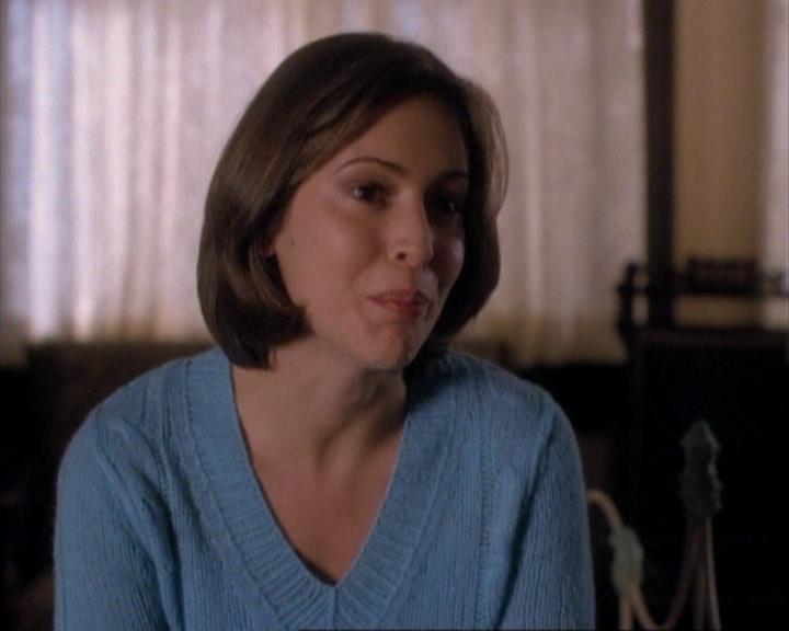 Charmed-Online-dot-net_107TheFourthSister2270.jpg