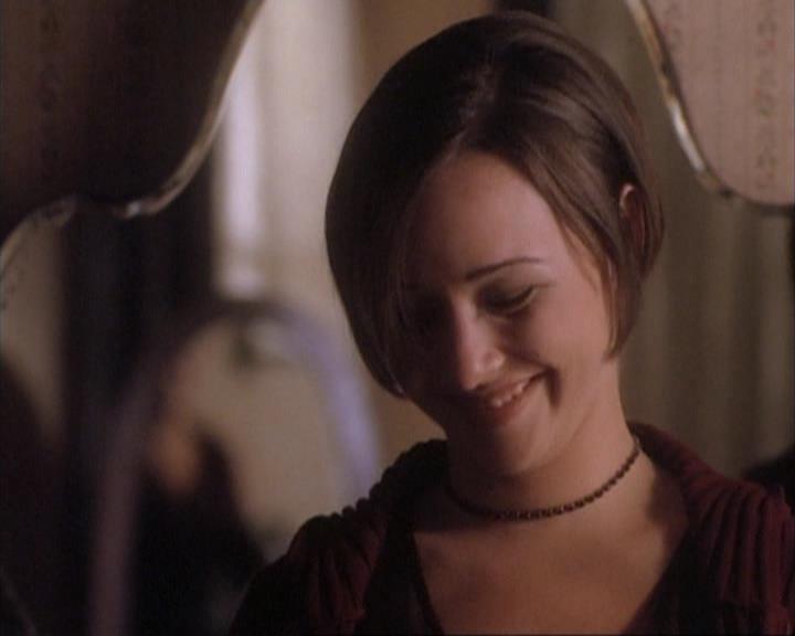 Charmed-Online-dot-net_107TheFourthSister2280.jpg