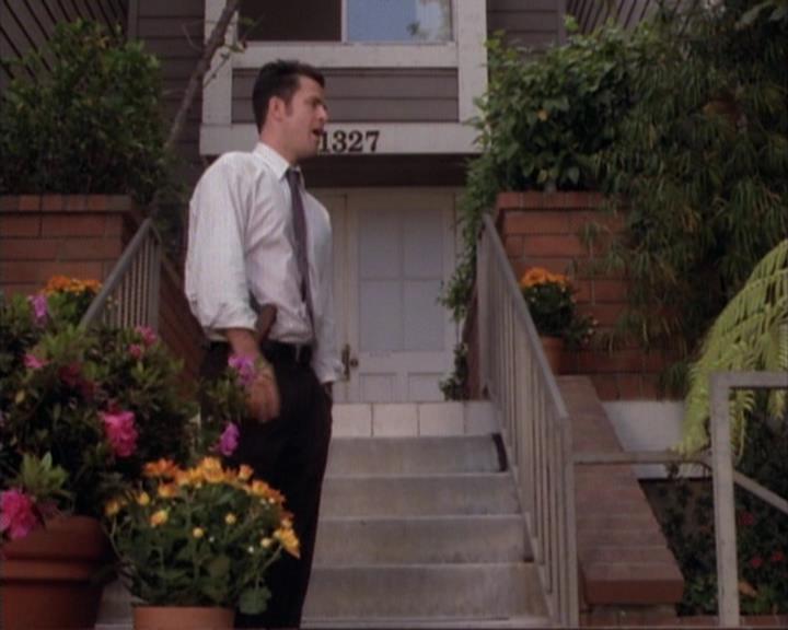 Charmed-Online-dot-net_107TheFourthSister2330.jpg