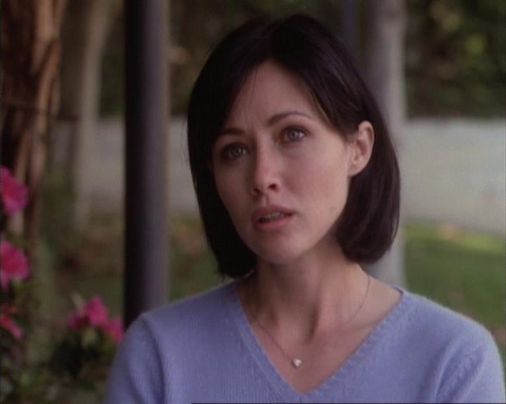 Charmed-Online-dot-net_107TheFourthSister2343.jpg
