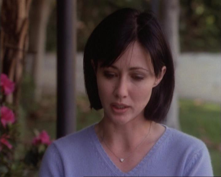 Charmed-Online-dot-net_107TheFourthSister2351.jpg