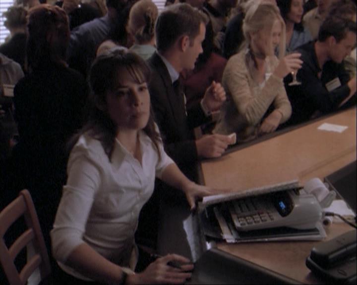 Charmed-Online-dot-net_108TheTruthIsOutThereAndItHurts0482.jpg