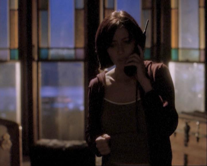 Charmed-Online-dot-net_108TheTruthIsOutThereAndItHurts0701.jpg