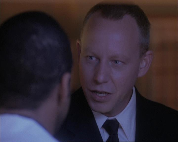 Charmed-Online-dot-net_108TheTruthIsOutThereAndItHurts0779.jpg