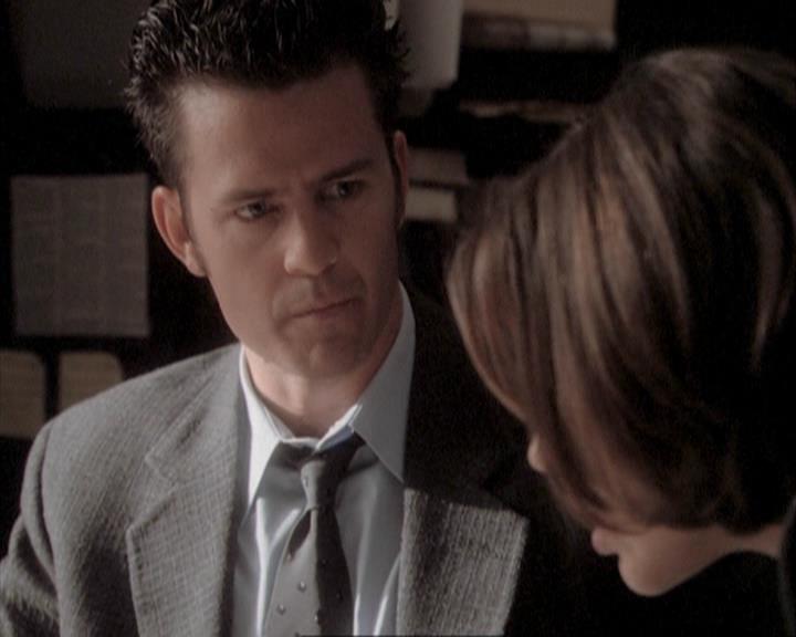 Charmed-Online-dot-net_108TheTruthIsOutThereAndItHurts1052.jpg
