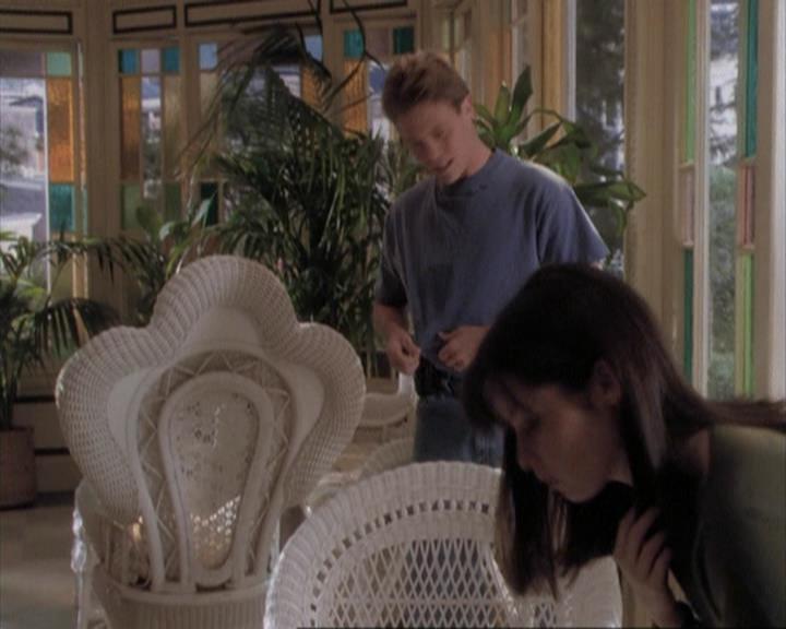 Charmed-Online-dot-net_108TheTruthIsOutThereAndItHurts1236.jpg