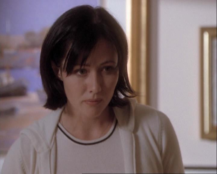 Charmed-Online-dot-net_108TheTruthIsOutThereAndItHurts1604.jpg Charmed-Online-dot-net_108TheTruthIsOutThereAndItHurts1604.jpg