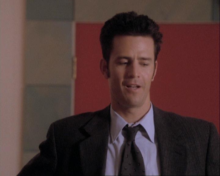 Charmed-Online-dot-net_108TheTruthIsOutThereAndItHurts1679.jpg