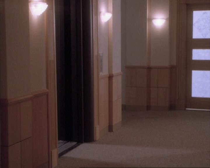 Charmed-Online-dot-net_108TheTruthIsOutThereAndItHurts1896.jpg