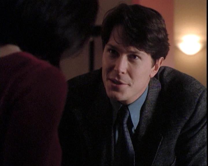 Charmed-Online-dot-net_109TheWitchIsBack0115.jpg
