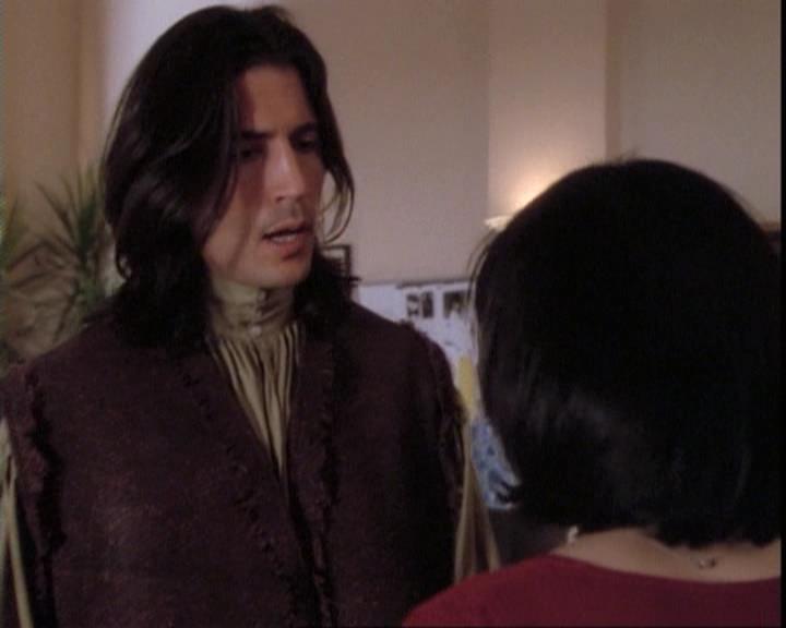 Charmed-Online-dot-net_109TheWitchIsBack0191.jpg