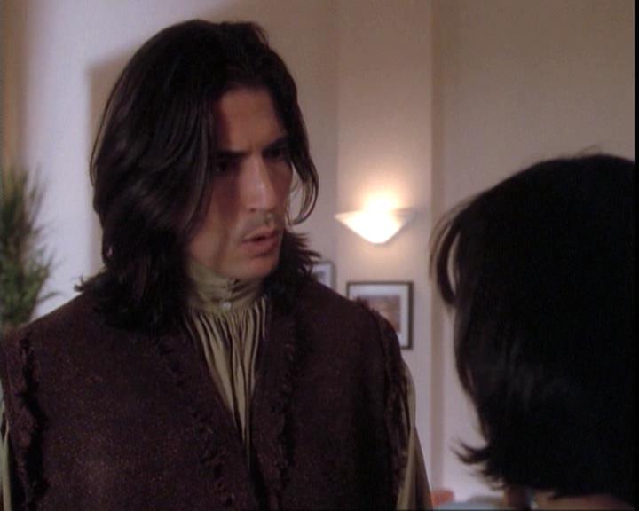 Charmed-Online-dot-net_109TheWitchIsBack0194.jpg