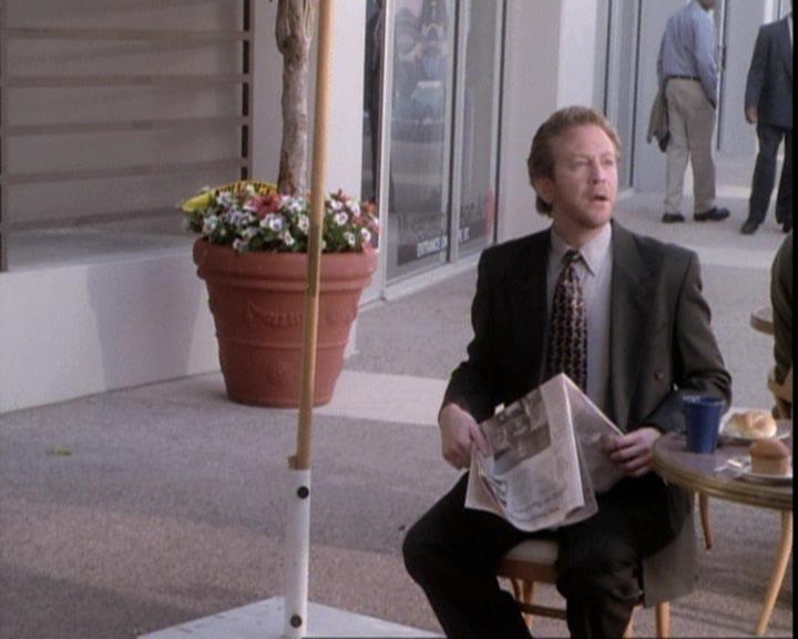 Charmed-Online-dot-net_109TheWitchIsBack0234.jpg
