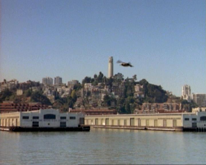 Charmed-Online-dot-net_109TheWitchIsBack0327.jpg