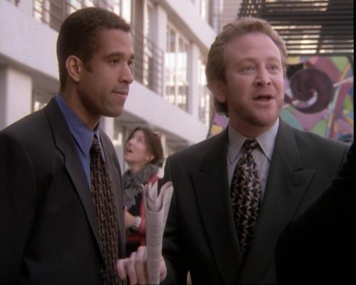 Charmed-Online-dot-net_109TheWitchIsBack0361.jpg