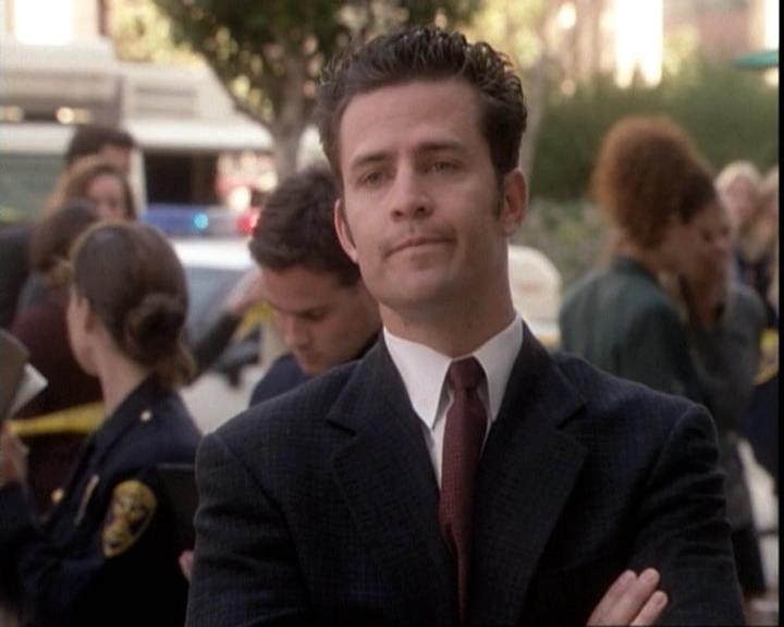 Charmed-Online-dot-net_109TheWitchIsBack0370.jpg