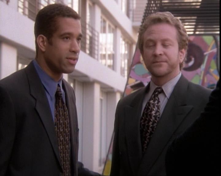 Charmed-Online-dot-net_109TheWitchIsBack0378.jpg