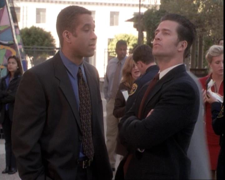 Charmed-Online-dot-net_109TheWitchIsBack0394.jpg Charmed-Online-dot-net_109TheWitchIsBack0394.jpg