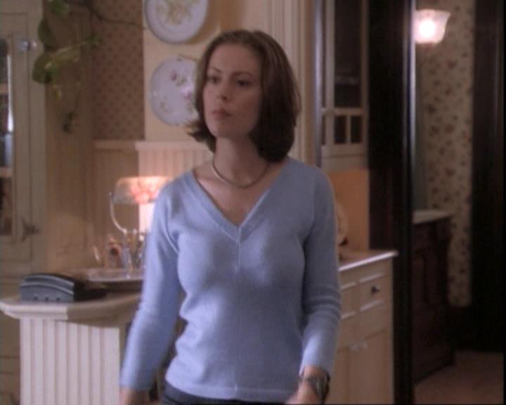 Charmed-Online-dot-net_109TheWitchIsBack0476.jpg