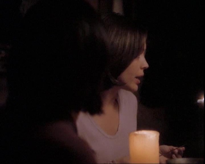 Charmed-Online-dot-net_109TheWitchIsBack0912.jpg