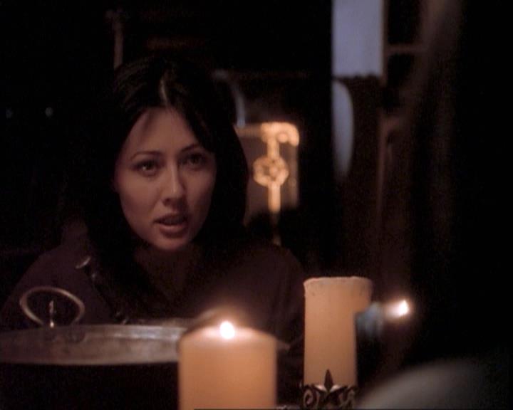 Charmed-Online-dot-net_109TheWitchIsBack0928.jpg Charmed-Online-dot-net_109TheWitchIsBack0928.jpg