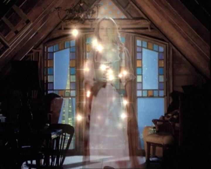 Charmed-Online-dot-net_109TheWitchIsBack0964.jpg