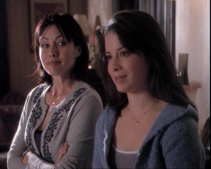 Charmed-Online-dot-net_109TheWitchIsBack1041.jpg Charmed-Online-dot-net_109TheWitchIsBack1041.jpg