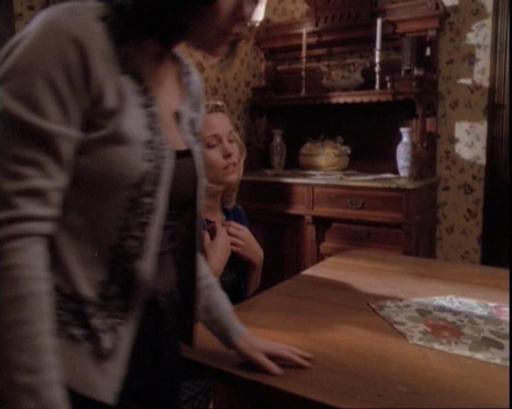 Charmed-Online-dot-net_109TheWitchIsBack1137.jpg Charmed-Online-dot-net_109TheWitchIsBack1137.jpg