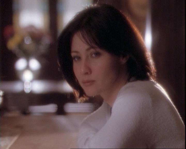 Charmed-Online-dot-net_109TheWitchIsBack1153.jpg Charmed-Online-dot-net_109TheWitchIsBack1153.jpg